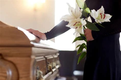 Closed Casket Funerals Understanding The Meaning And Traditions