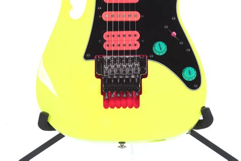 2017 Ibanez Jem 777 30th Anniversary Desert Sun Yellow Electric Guitar