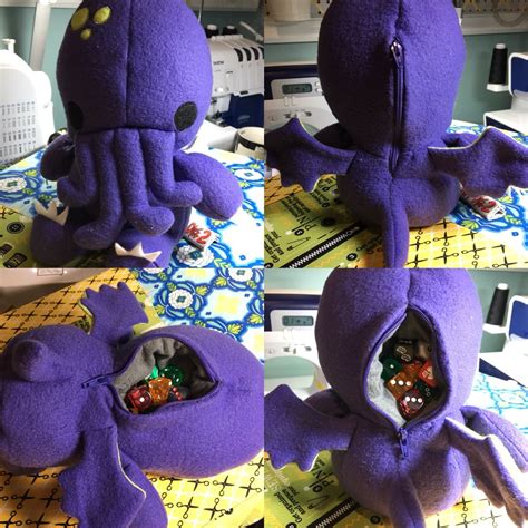 Dice bags can be a lot of fun, and they offer a great way of adding a personal touch to your gaming gear. Dice Bag Cthulhu (With images) | Diy dice bag, Crafts, Sewing projects