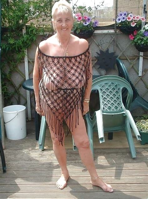 Sexy As Fuck Uk Gilf With Huge Tits Pics Xhamster