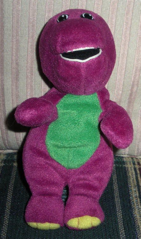 • press their tummies and hear them each sing the iconic i love you song in their own voice! Baby Bop's Plush Blankey Book & Barney Beanie