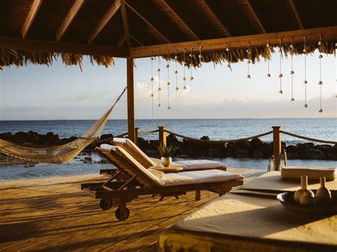 cheap vacation package deals 2021 22 travelpirates aruba resorts renaissance aruba stay