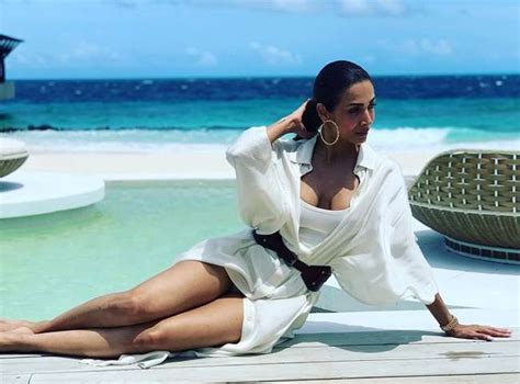 Malaika Arora Flaunts Her Beach Bum 5 Times The Actress Set The