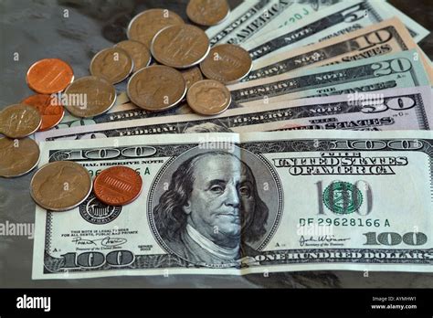 American Currency Dollar Notes And Coinsusa Stock Photo Alamy