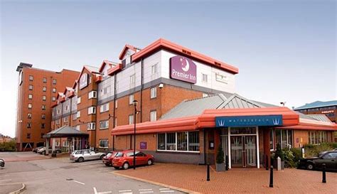 Self parking is available for an extra charge. Hotel Premier Inn Manchester Old Trafford, Manchester ...