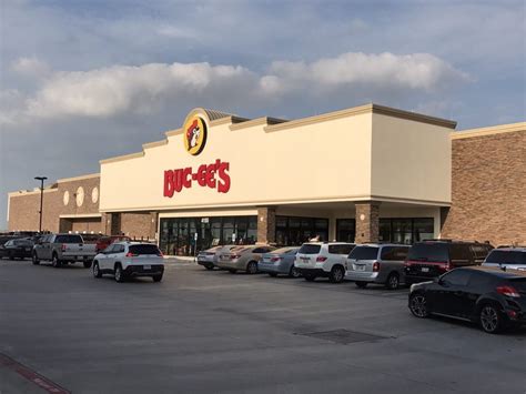Buc Ees 759 Photos And 353 Reviews Gas Stations 4155 N General