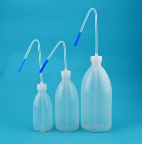 Plastic Squeeze Bottle With Angled Straw Glassfibreie Online Shop
