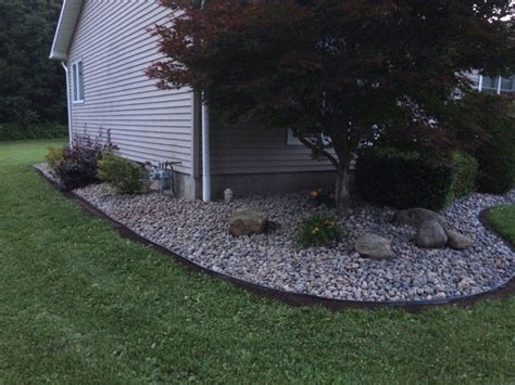 Rocks Or Mulch Next To House Landscaping Rock Colors Ideas With And