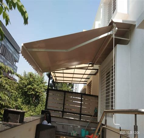 Striped Exterior Pvc Window Awnings At Rs 200square Feet In Pune Id 4591400448