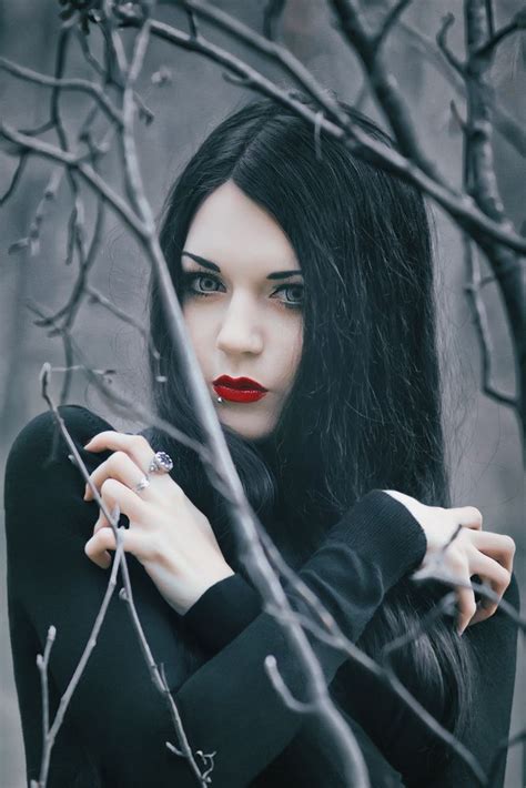 Vicious Snow White By Askatao On Deviantart Gothic Photography Dark