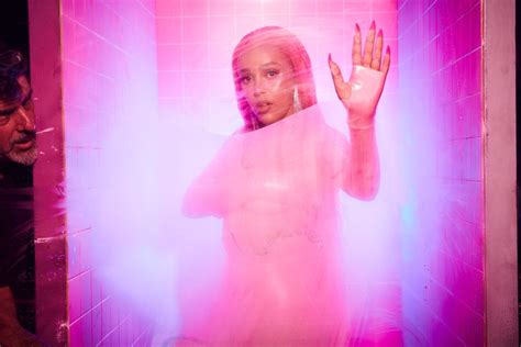 Hot Pink Outtakes 💕 Pink Wig Just She Cat Boarding Doja Cat Hot