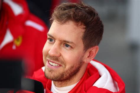 Lewis Hamilton Ferrari Star Sebastian Vettel Addresses Mercedes