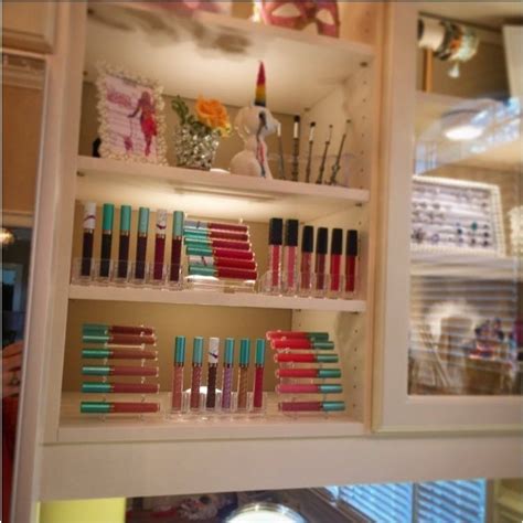 @monkeyjadebunny is all on Instagram with Cake by the ...