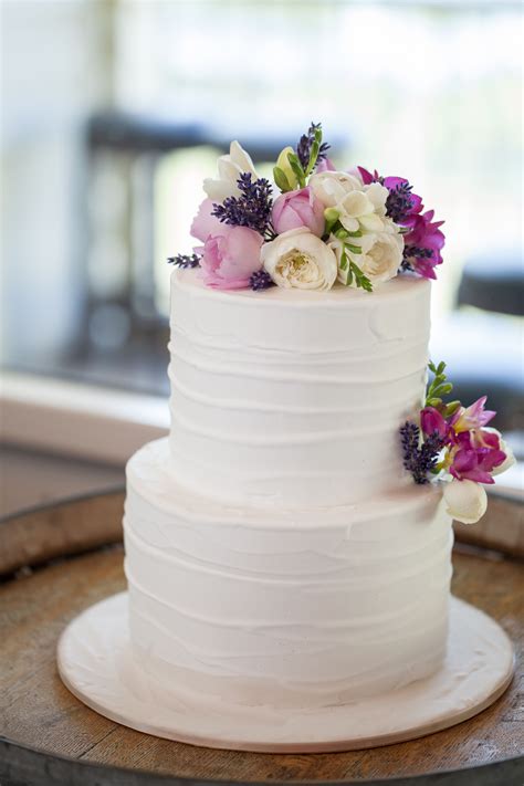 2 Tier Wedding Cake Abc Wedding