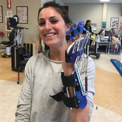 This Woman Was Left Paralysed From The Neck Down Due To Stress Media