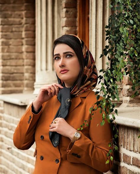 Pin By Joanne Hope On Iranian Beauty Iranian Beauty Fashion Coat