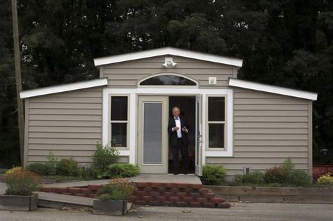 Now, we all know senior living can be quiet expensive. 'Granny Pods' Offer a Tiny Home Alternative for Senior ...