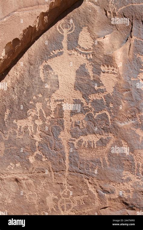 Newspaper Rock With Native American Petroglyphs In Canyonlands National