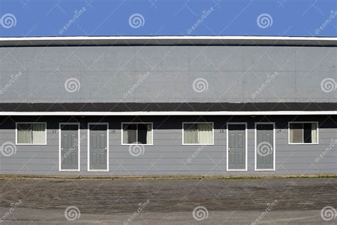 Roadside Motel Stock Image Image Of Travel Gray Building 5823819