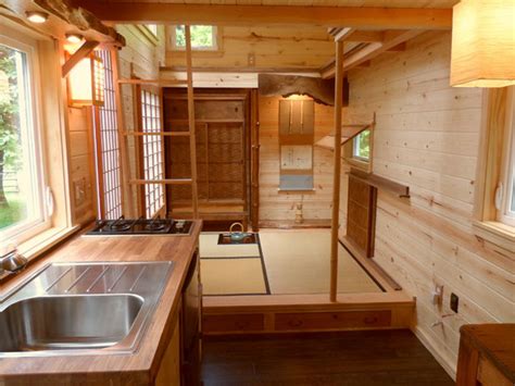 Dengan desain yang tradisional mampu mencuri hati bagi siapa saja yang melihatnya. Desain Interior Rumah Tradisional Jepang Yang Nyaman