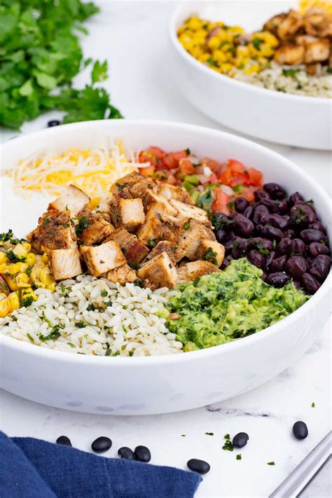 Chipotle Salad Bowl Recipe For A Healthy Meal