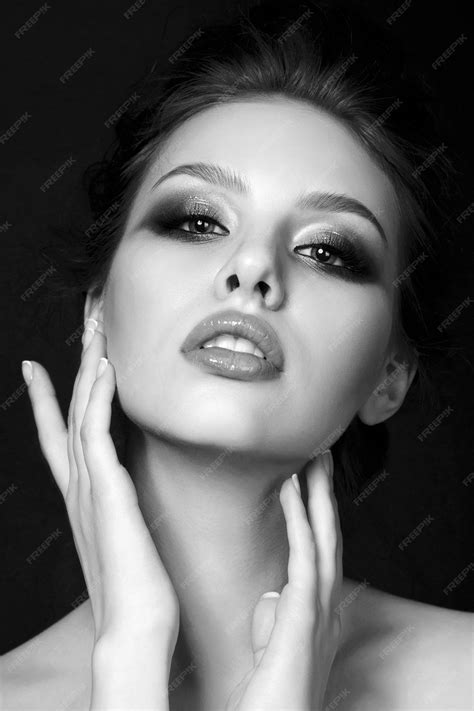 Premium Photo Black And White Beauty Portrait Of Young Woman Touching