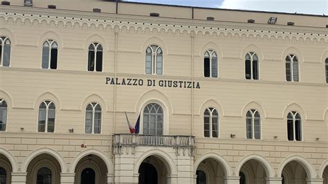 Le Violenze Di Cui Lo Accusava L Ex Convivente Non Ci Sono Mai State Assolto 47enne Di Chieti