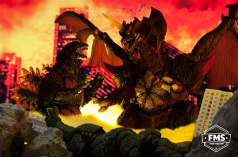 Burning Godzilla And Godzilla Jr Vs Destroyah Shmonsterarts Kaiju