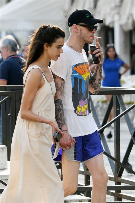 MARGARET QUALLEY and Pete Davidson Out in Venice 09/02/2019 – HawtCelebs
