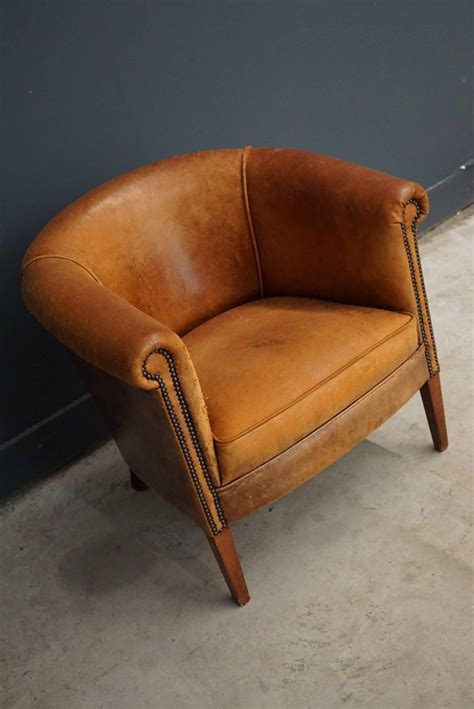 Cognac leather chair for sale. Vintage Cognac Leather Club Chair at 1stDibs