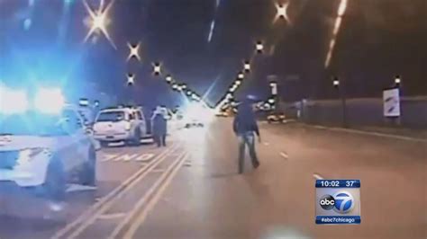 Police Reports In Laquan Mcdonald Case Appear To Contradict Dashcam
