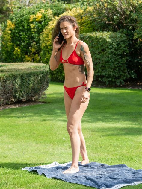 Katie Waissel Is Seen Sunbathing In A North London Park 14 Photos Thefappening