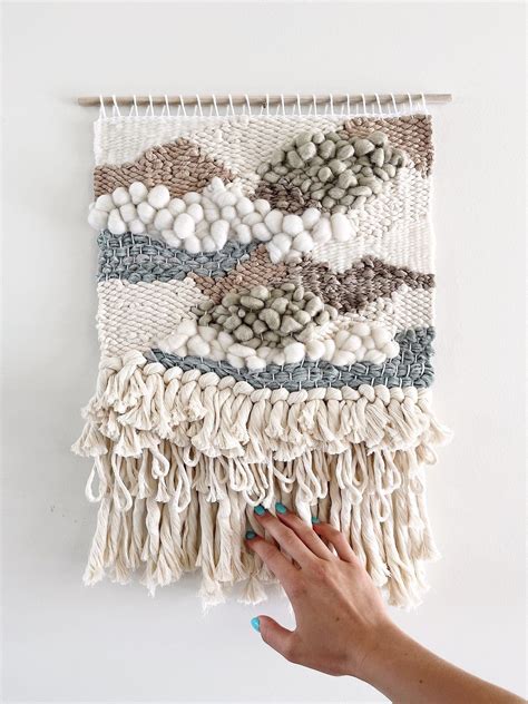 Custom Woven Wall Hangings For A Stylish Home Woven Wall Hanging Diy