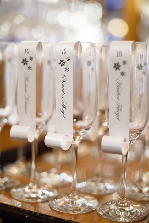 Snowflake Champagne Flute Scrolls