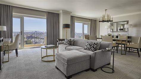 Suites In Los Angeles Four Seasons Hotel Los Angeles At Beverly Hills