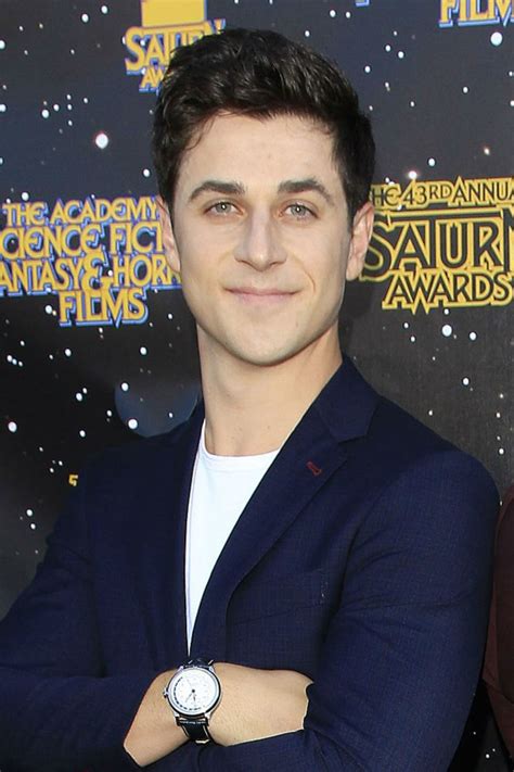 David Henrie Arrested For Possessing Loaded Gun At The Airport