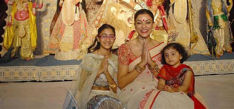 Mommy sushmita sen wrote a lovely message for her daughter. Sushmita Sen Danced With Daughters and made everyone awestruck