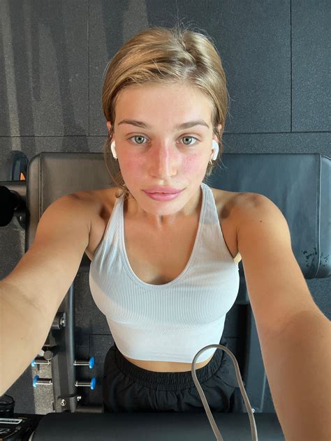 Selfie At The Gym Rselfiegirl