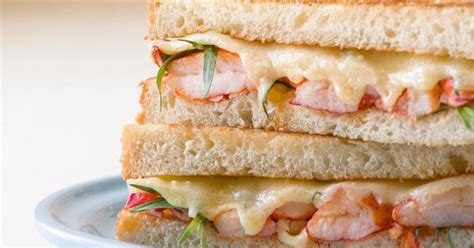 How To Make The Ultimate Lobster Grilled Cheese Sandwich — Maxim