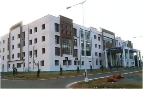 rajiv gandhi institute of medical sciences srikakulam