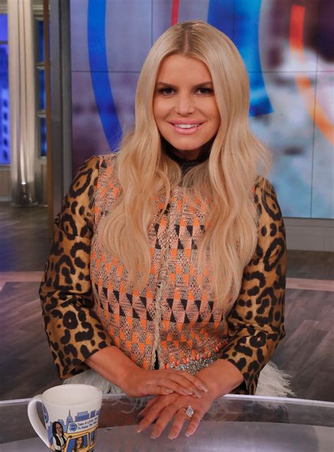Jessica Simpson Says Hollywood Publicists Warned Their Clients Not To