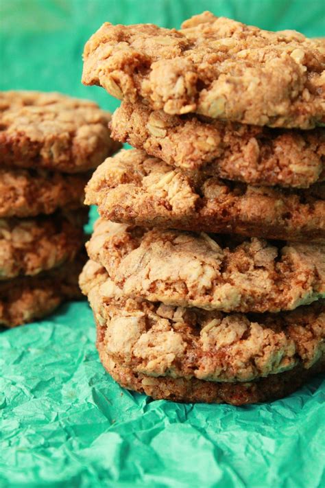 The easiest and best sf oatmeal cookie recipe i have found. Vegan Oatmeal Cookies. Brown sugar sweetened and cinnamon infused deliciousness! #vegan #oatmeal ...