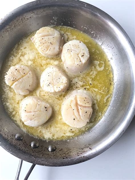 Butter Poached Scallops Theres Always Pizza