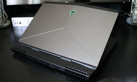 Alienware 13 R3 Review Holy Oled Thesixthaxis