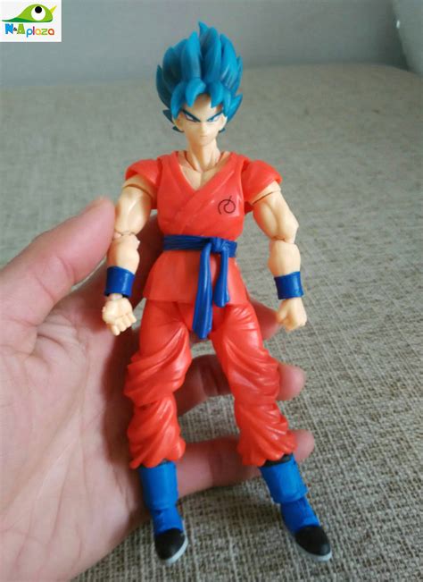 La célèbre marque de figurine s.h.figuarts vient de mettre en précommande la figurine de goku supersaiyan 4. Aliexpress.com : Buy Real Picture Anime Dragon ball Z SH ...