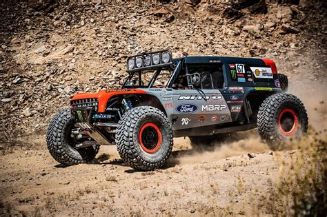 King Shocks Sweeps Ultra4 Racings El Rey De Las Bajas Race In San