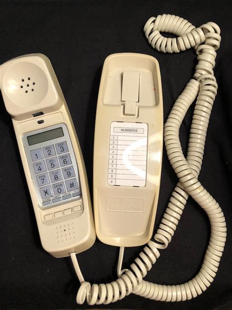 Vintage 1980s Bellsouth Trimline Wall Desk Corded Phone Tan Model