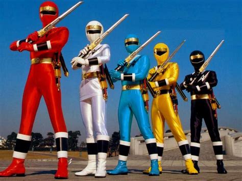 Rangers football club is a scottish professional football club based in the govan district of glasgow which plays in the scottish premiership. Mighty Morphin Alien Rangers DVD Release Confirmed ...