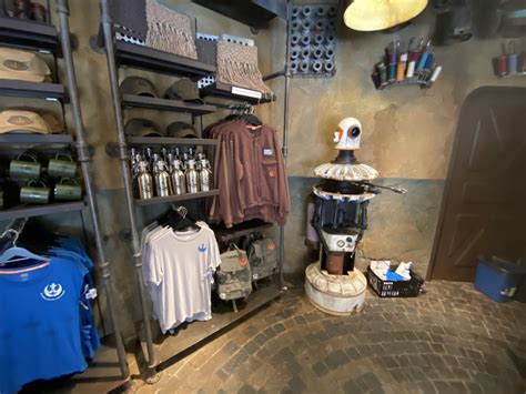Contracts & terminations and order of the centurion forget nothing (galaxy's edge #0.4), ti. PHOTOS: Resistance Merchandise Takes Over Black Spire ...