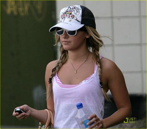 Ashley Tisdales Pink Personal Trainer Photo 1341191 Ashley Tisdale